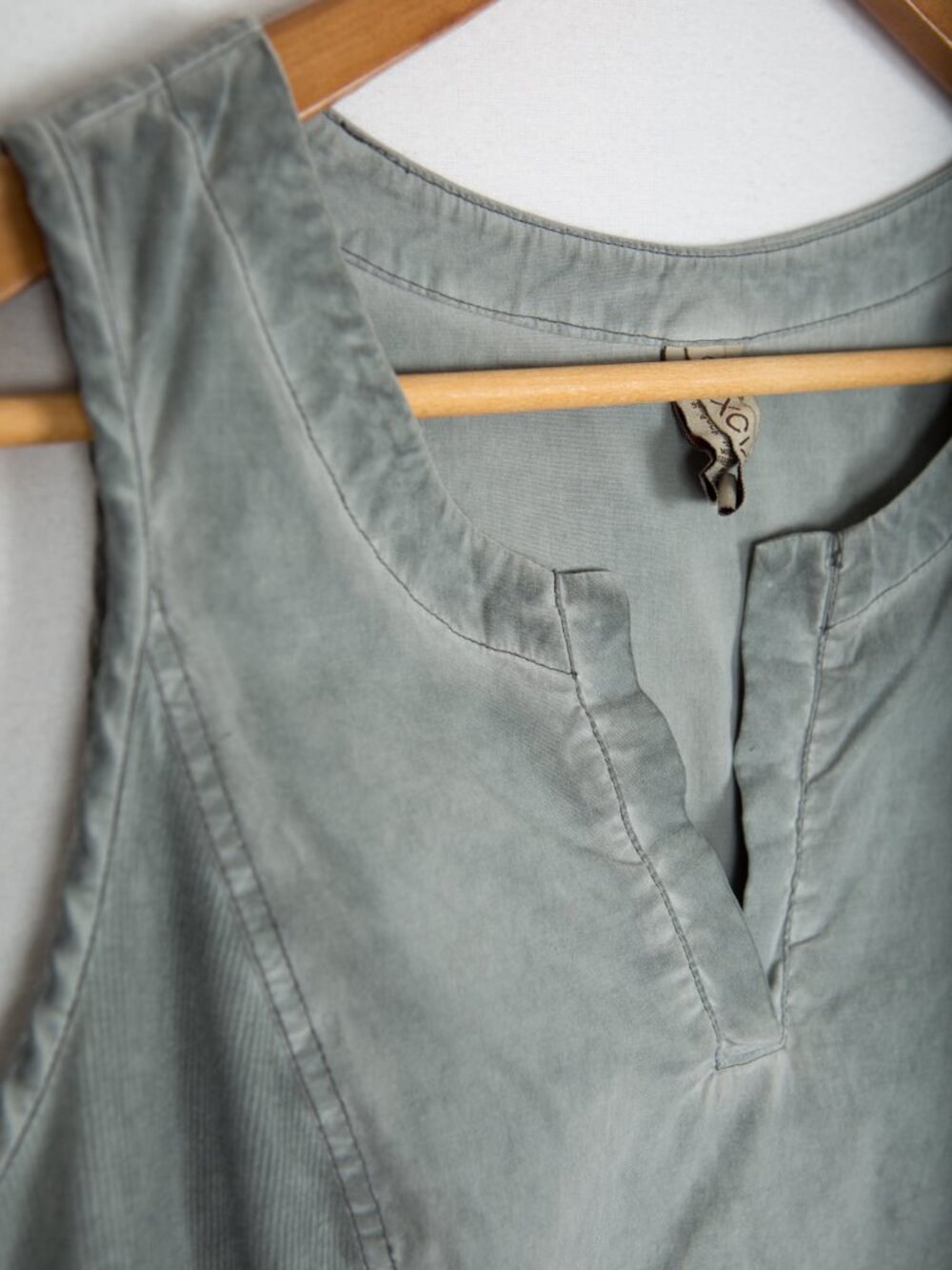 XCVI Washed Gray Cotton Ruched Side Sleeveless Dress Medium Y2K Cargo M - Picture 3 of 12